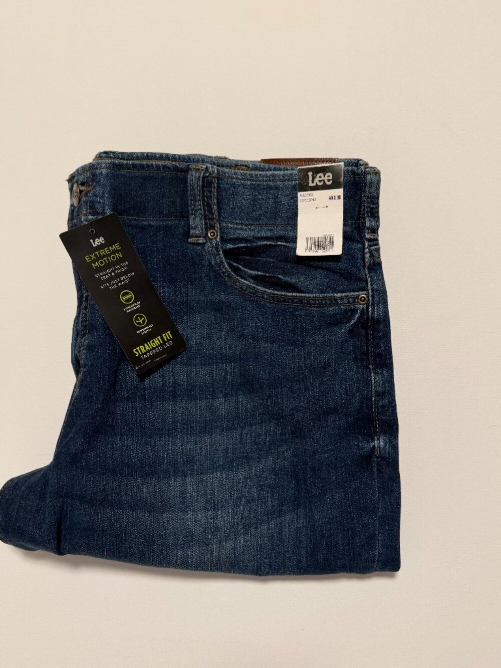 Lee Extreme Motion Jeans *NWT Maddox Stretch Dark Wash Denim Mens size 40x30 NEW